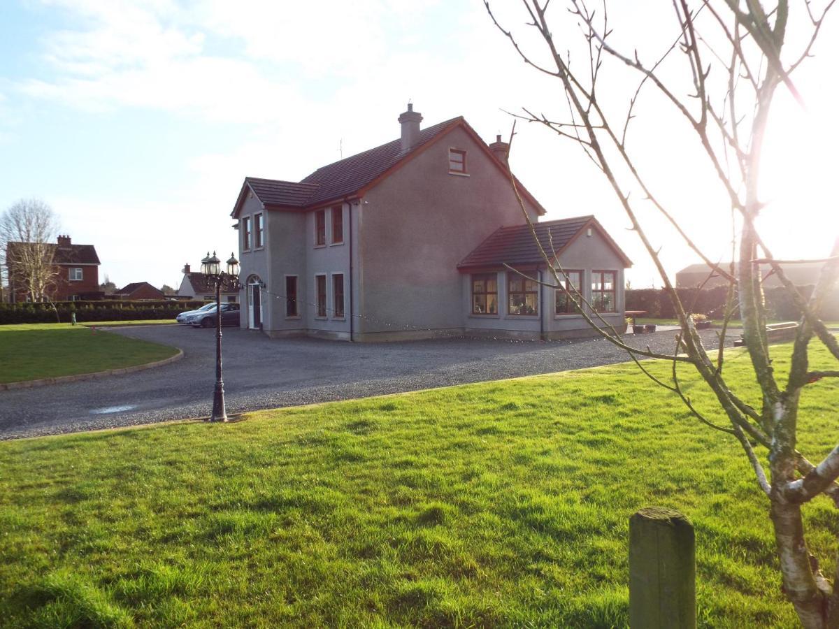 Knockalla Luxury Property With Hot Tub Suitable For Families Portadown Exterior foto